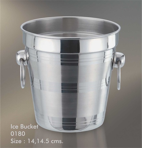 Ice bucket