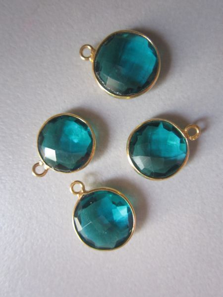 Natural Green Quartz Round Connectors
