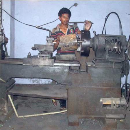Heavy Duty Lathe Machine