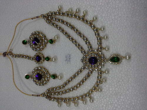 Kundan Set