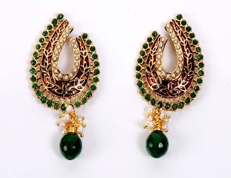 Micro Earring