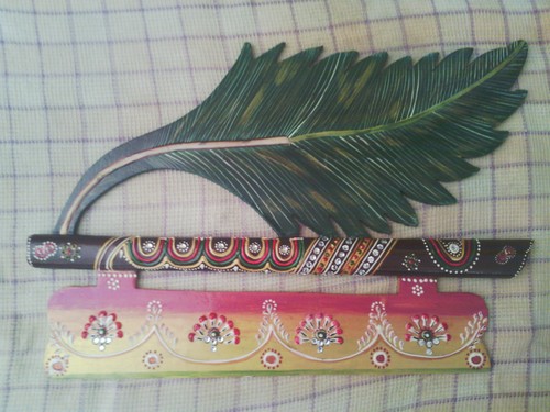 Wooden Painted keyholder