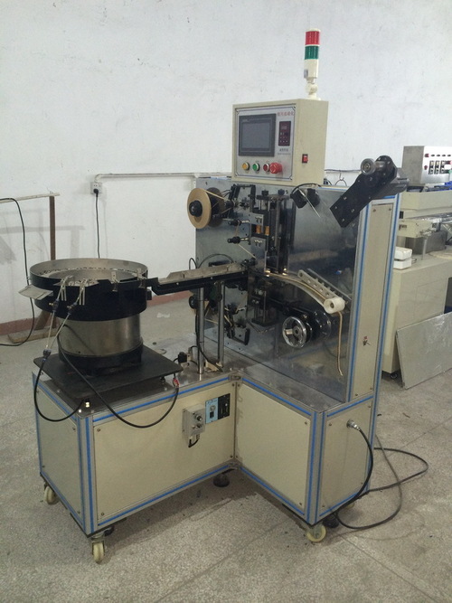 Masking Machine for Capacitor By FEI HONG INDUSTRY (HONG KONG) LIMITED