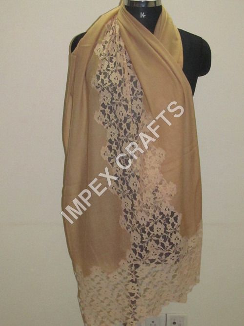 Indian Lace White Border