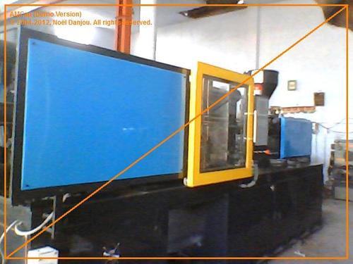 Semi Automatic Injection Moulding Machine