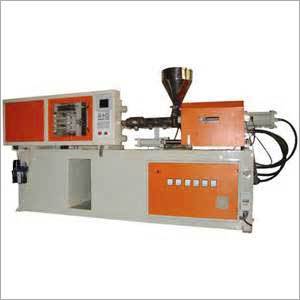 Automatic Injection Moulding Machine