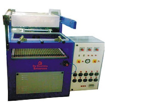 Semi Auto Vacuum Forming Machine