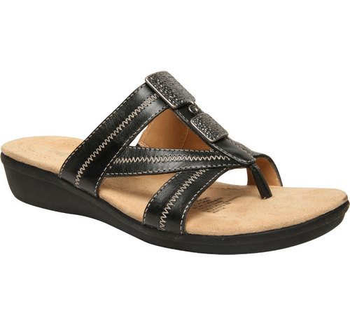 Naturalizer Women Chappals