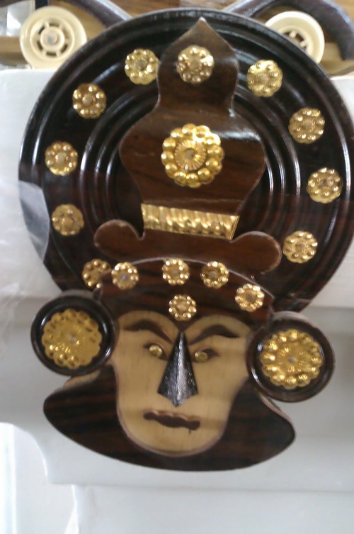 Wood Kathakali