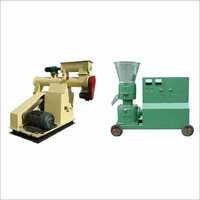 Cattle Feed Machine With Pulverizer - 300 Production Capacity, Automatic Electric Operation | Durable Silver Design, 1-year Warranty, Ideal For Animal And Poultry Feed Production