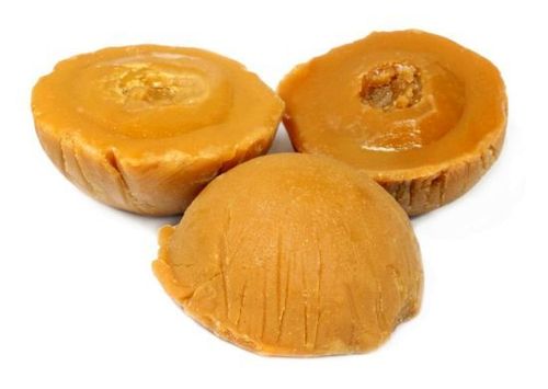 Jaggery - Sugarcane Juice, Variable Size, Solid Texture, Brown Color | Energy Booster, Natural Sweetness, Rich in Minerals, Improves Digestion