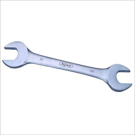 Double Open End Spanner Short Pattern