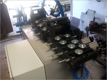 Edge Straightening Unit