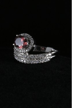 A D Fingarring