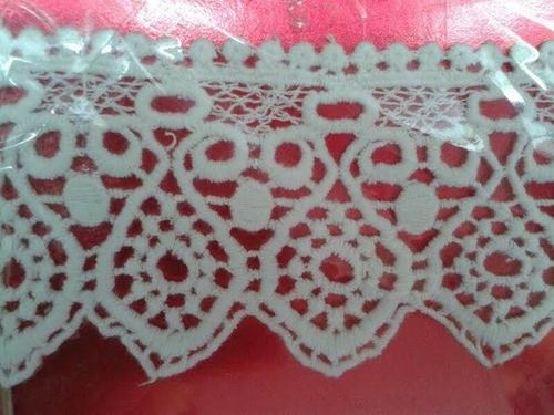 Lace GPO - Polyester 5-10 cm White Floral, Intricate Durable Designs