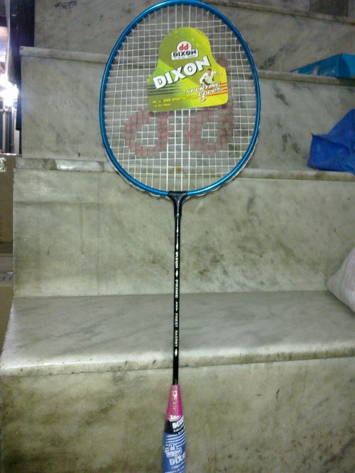 Racket - Graphite, 675 sq cm Head Size, G5 Grip | Lightweight Design, Durable Frame, Good Grip, Precise Shots