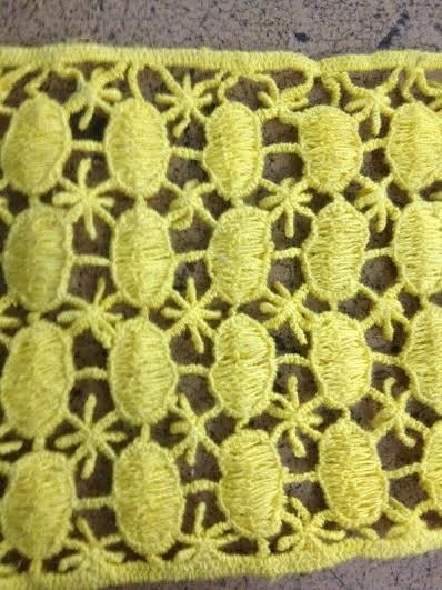 Lace GPO - Polyester 10cm x 1m, Yellow | Intricate Design, Precise Stitching, Floral Pattern