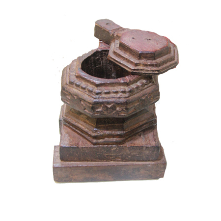 Wooden Cow Stand