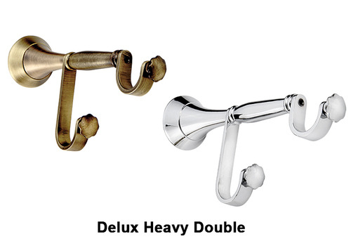 center support for double curtain rod