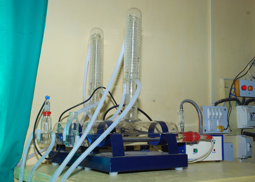 Double Glass Distillation Unit