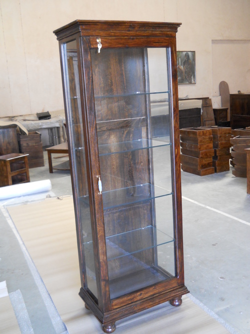 Single Glass Display with legs