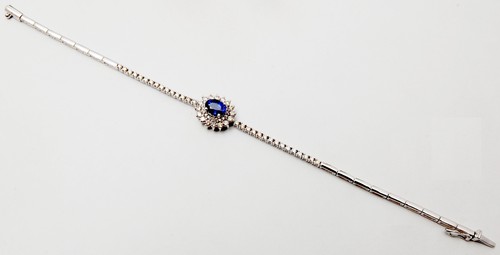 Designer oval cut tanzanite bracelet