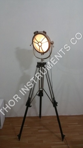 Spotlight hollywood studio search light floor lamp