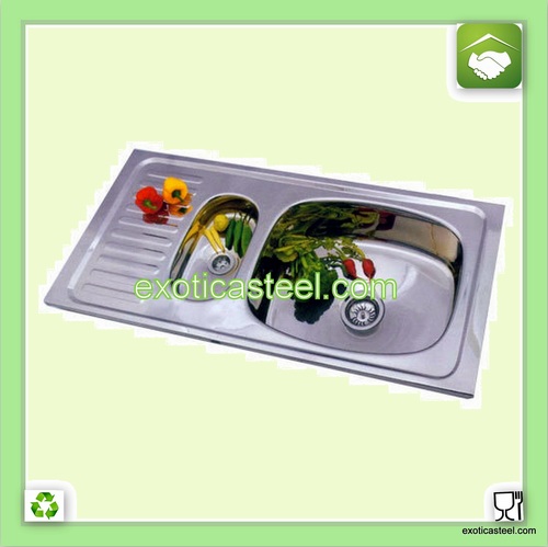 Stainless Steel Kitchen Sink with Vegetable Bowl
