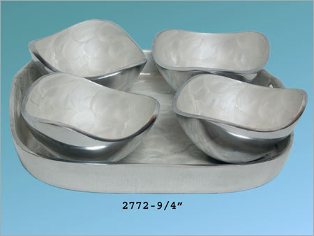 Aluminum Serving Bowls