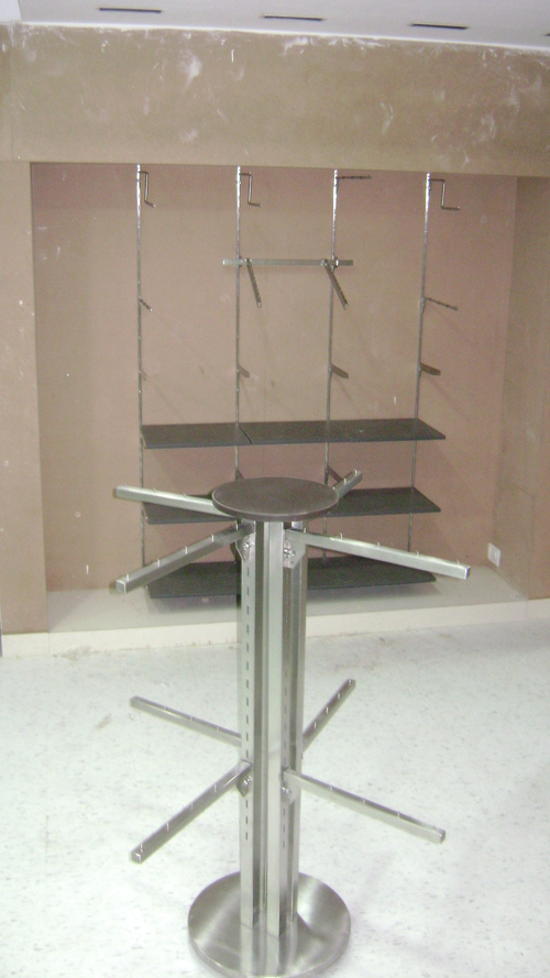 Round Arm Garment Display Rack