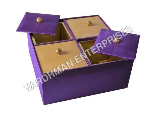 4 KHANA BOX