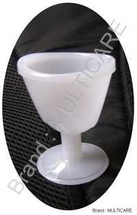 Eye Wash Cup Plastic - Pvc Material, 5ml Volume | Ophthalmic Equipment For Clinic And Hospital Use, Compact Dimensions 46.99x33.528x50.8 Mm