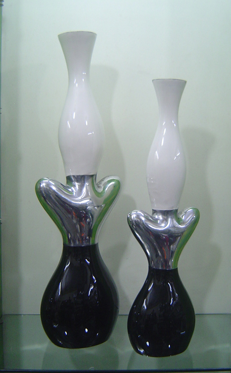 Modern White Color Flower Vase