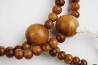 Beads Wood