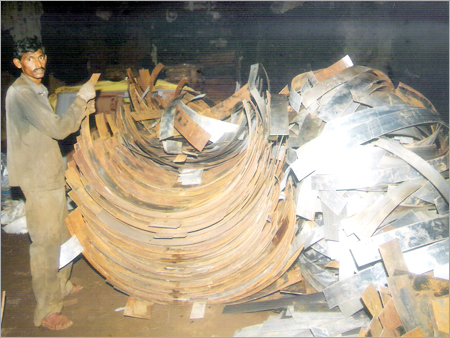 Aluminum Tin Strips - Alloy Composition, Silver Color | Purity: 90-99%, Easy to Weld & Cut for Industrial Applications