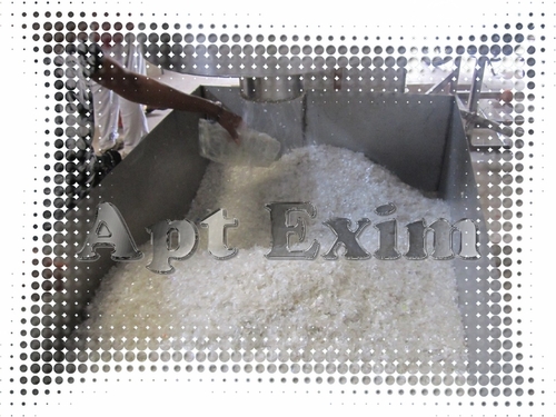 Hot Washed PET Bottle Flakes Clear