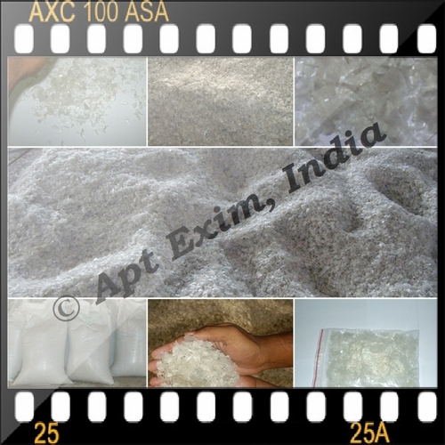 Pet bottle flakes Recycled, Clear & white