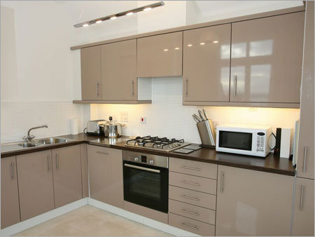 Contemporary Modular Kitchen
