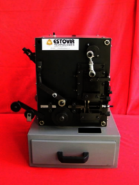 Automatic Jumper Forming Machine - Color: Gray