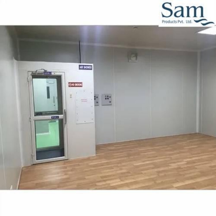Air Shower - Application: Cleanroom Entry