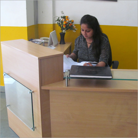 Receptionist Staffing By PANJTAN FACILITY MANAGEMENT PVT. LTD.