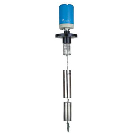 Displacer Type Level Switch