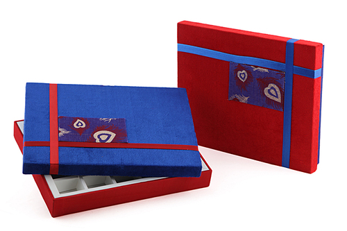 CHOCOLATE BOX PACKAGING