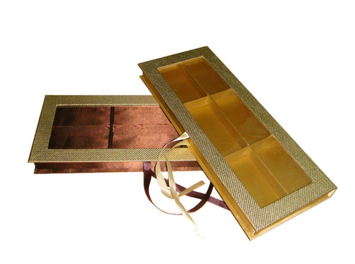 DRY FRUIT GIFT PACKAGING