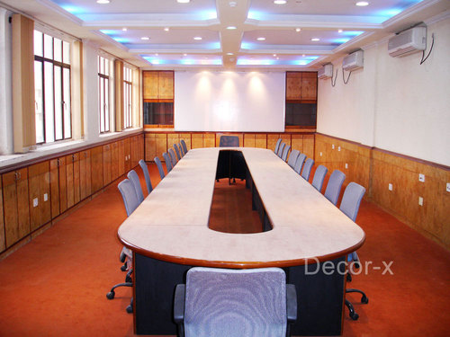 Oval Shaped Conference Tables