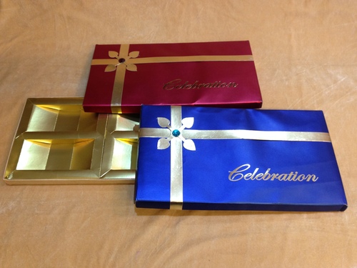 Designer Paper Dry Fruit Box - Cardboard, Variable Dimensions, Red and Blue | Elegant Design, Durable Material, Multiple Compartments, Secure Closure, Giftable Packaging