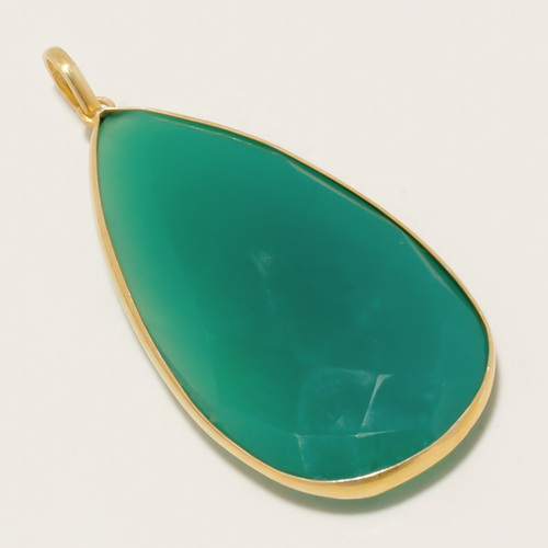 Pendants 63 Cts Green Onyx  Beautiful Pendent 18K Gold Plated