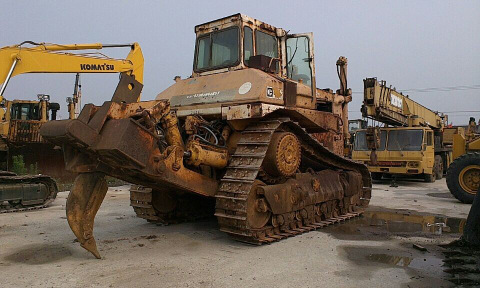 Industrial Cat Bulldozer D8L