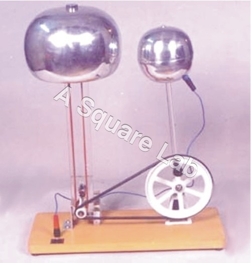 Van-de-Graff-Generator-Hand-Driven