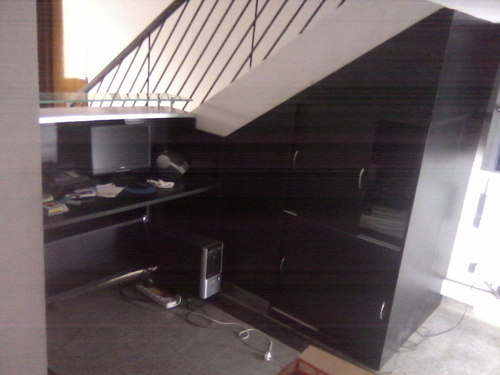 Office furniture table